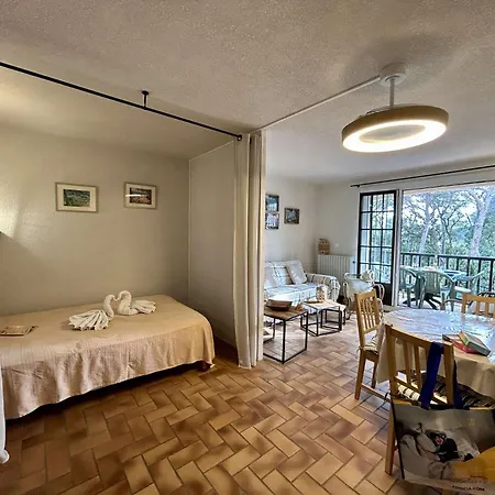 Sr090-g1127 4 Personnes Raphael Appartement Saint-Raphaël