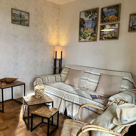 Sr090-g1127 4 Personnes Raphael Appartement Saint-Raphaël