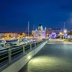 Apartment Sr090-g1127 4 Personnes Raphael