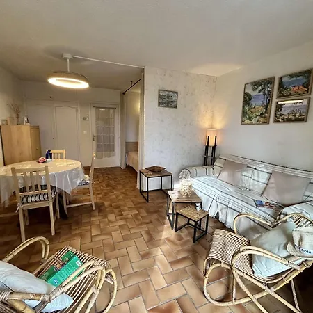 Sr090-g1127 4 Personnes Raphael * Saint-Raphael (Var)