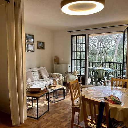 Sr090-g1127 4 Personnes Raphael Apartment