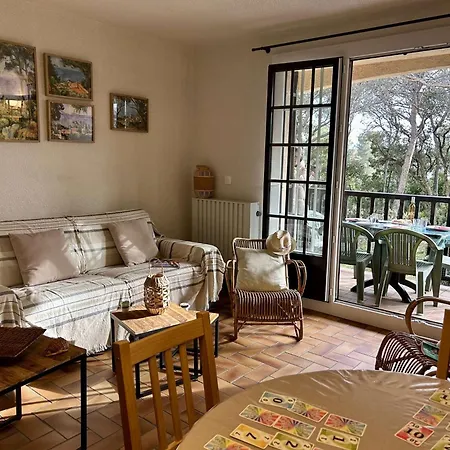 Sr090-g1127 4 Personnes Raphael